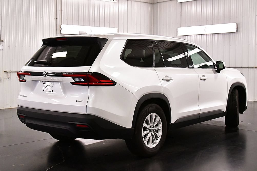 Used 2025 Toyota Grand Highlander AWD Hybrid image 7
