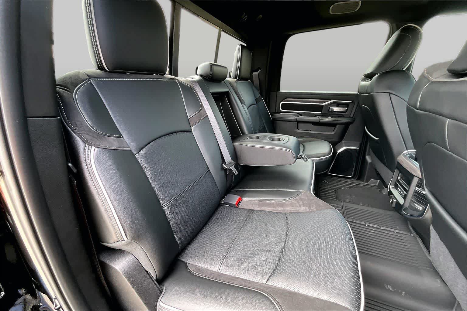 New 2026 RAM 3500 Laramie w/ Night Edition AWD/4WD image 21