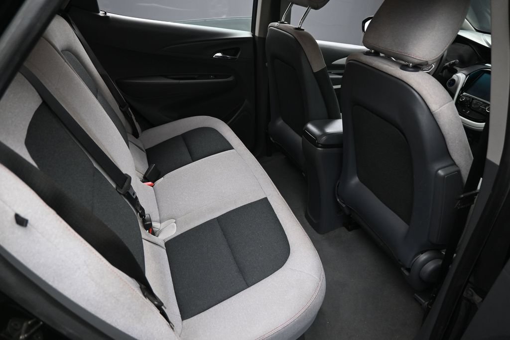 Used 2018 Chevrolet Bolt LT FWD image 29