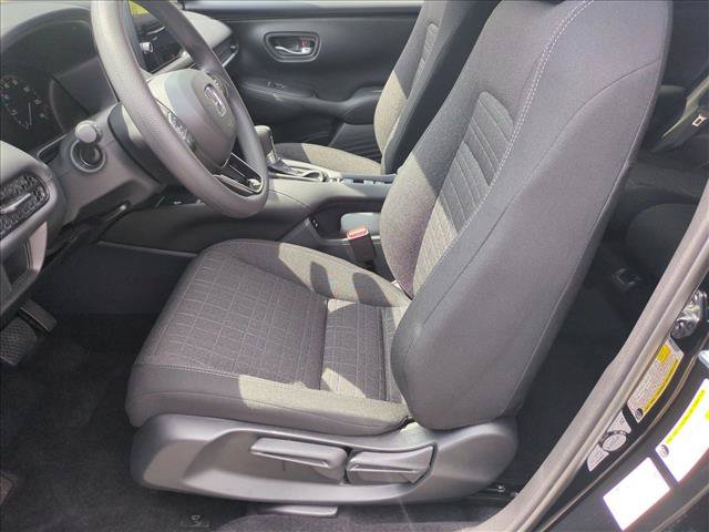 New 2027 Honda HR-V LX image 4