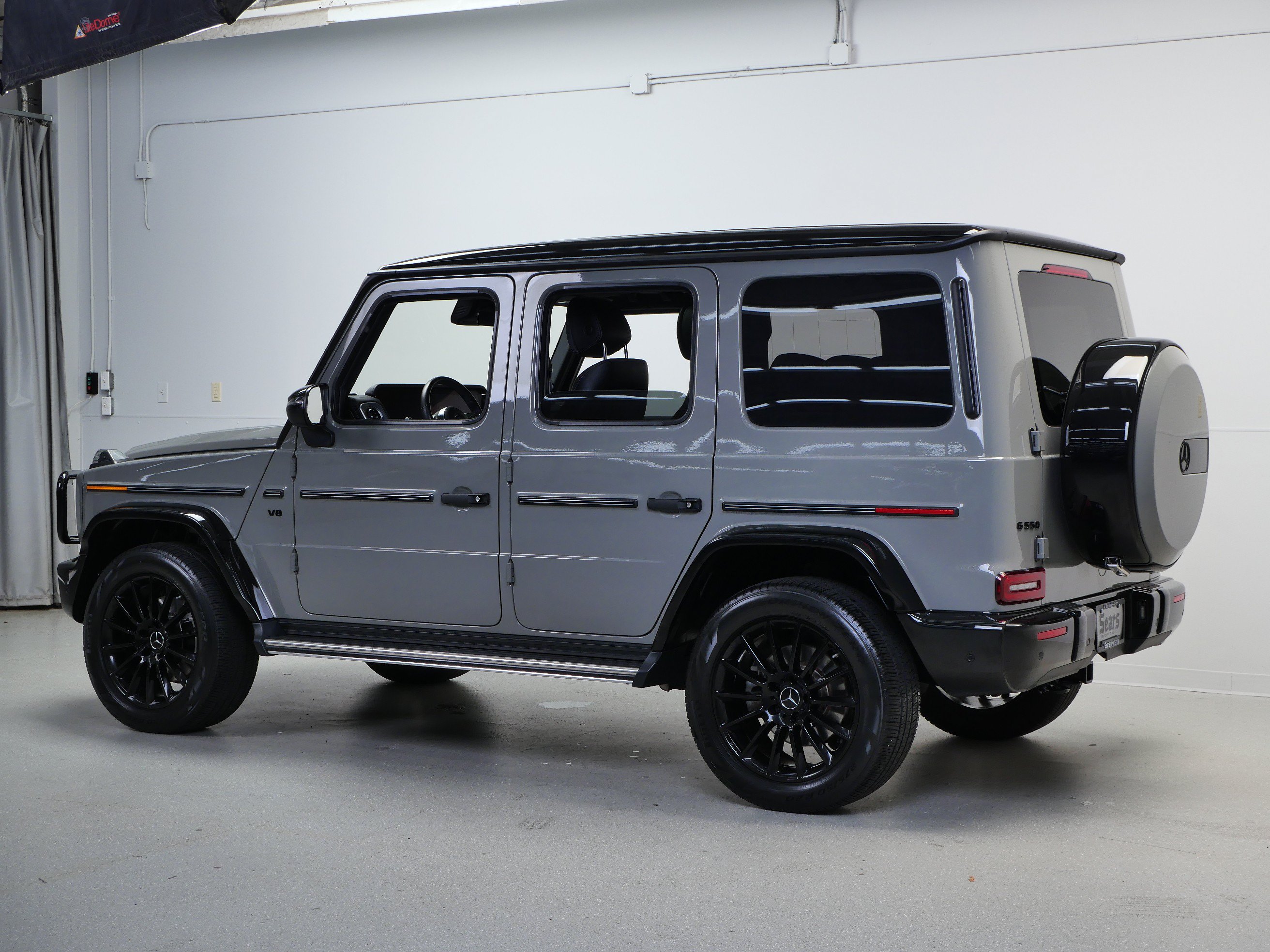 Used 2021 Mercedes-Benz G 550 image 12
