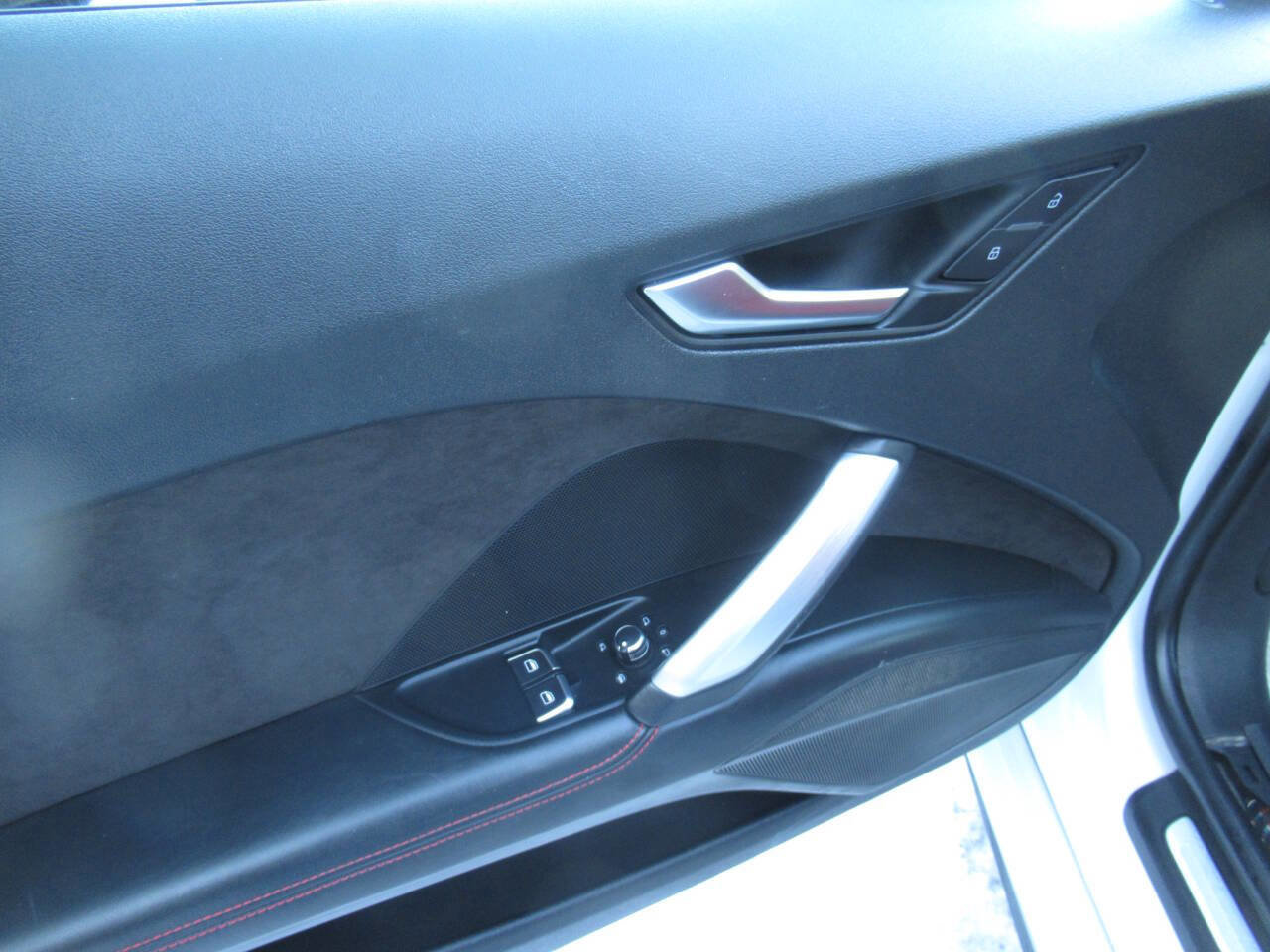 Used 2019 Audi TTS 2.0T quattro AWD 2dr Coupe image 21