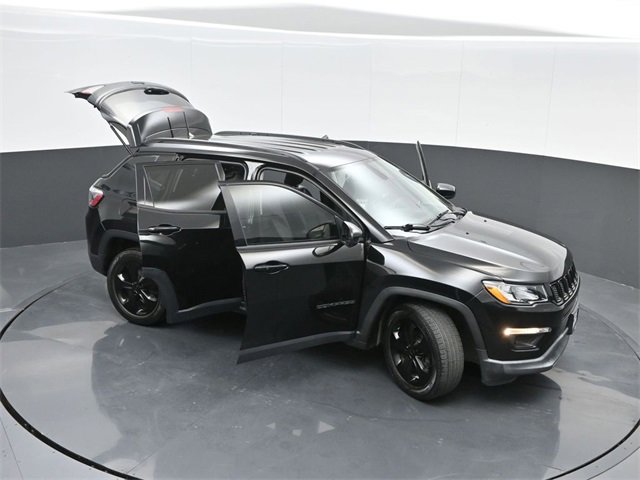 Used 2018 Jeep Compass Altitude image 60