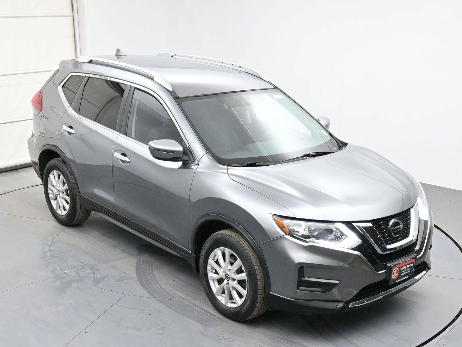 Used 2018 Nissan Rogue SV image 36