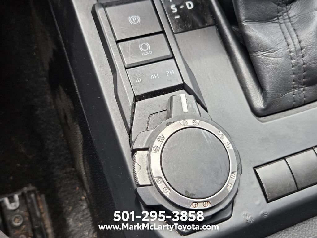 Used 2025 Toyota Tacoma SR AWD/4WD image 20