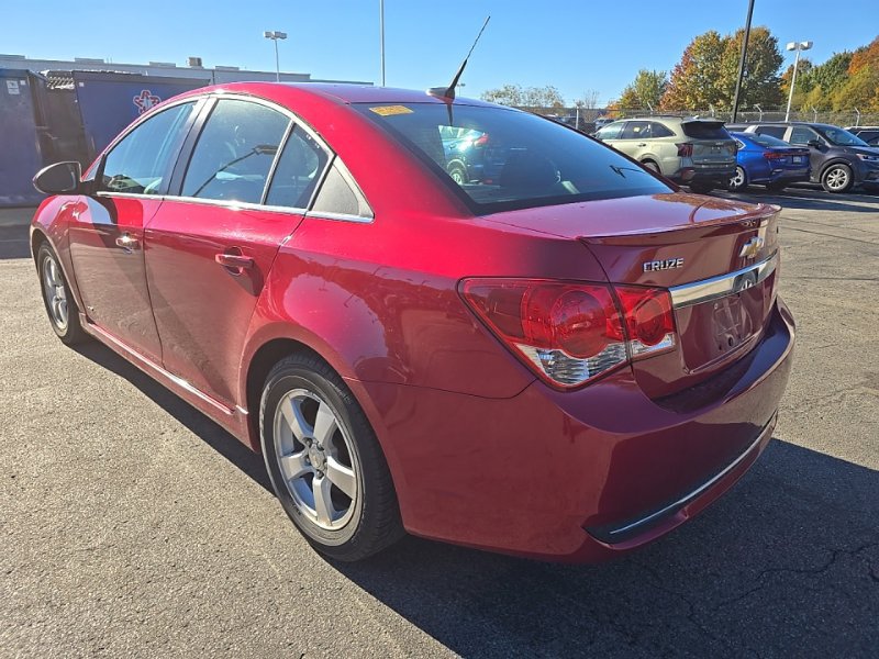 Used 2014 Chevrolet Cruze LT w/ RS Package FWD image 5