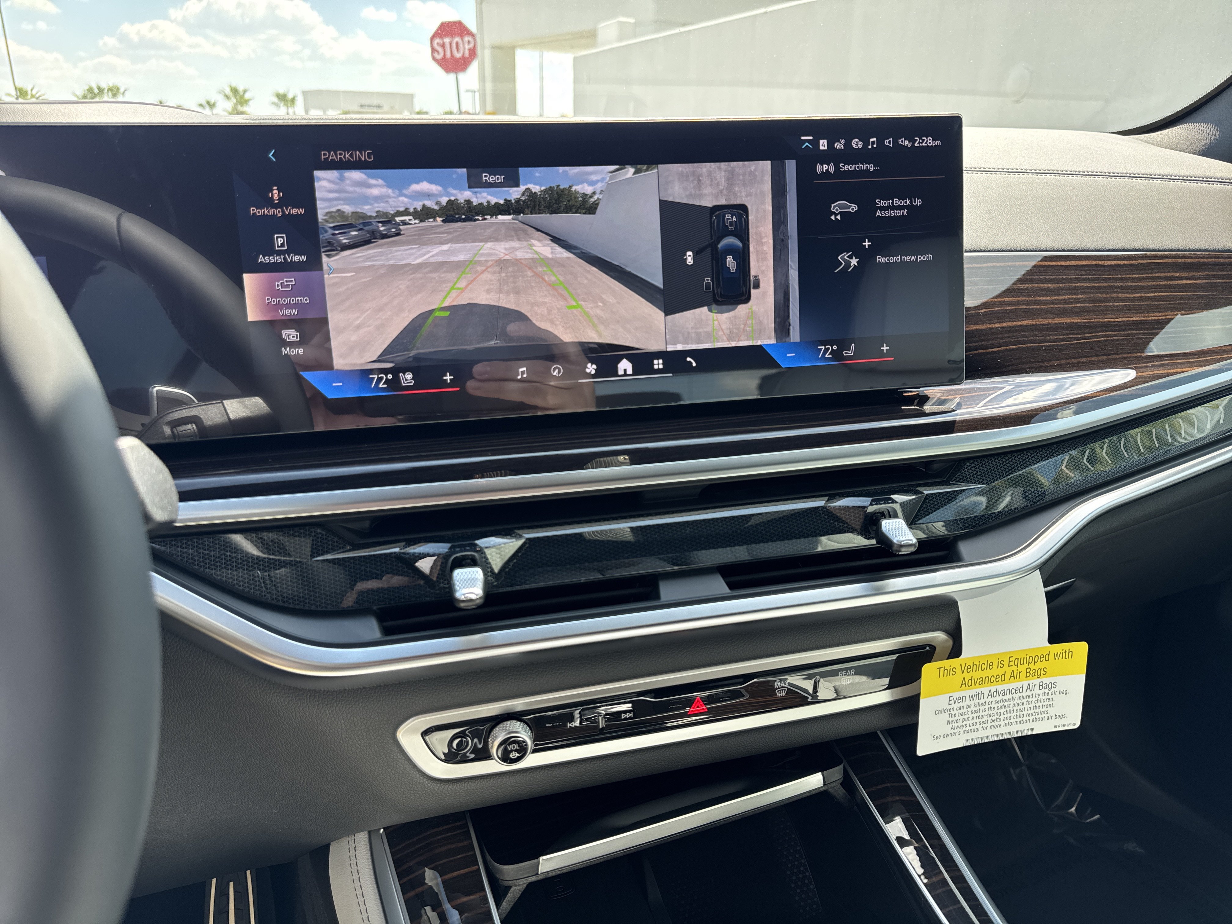 New 2026 BMW X5 xDrive40i w/ M Sport Package AWD/4WD image 19