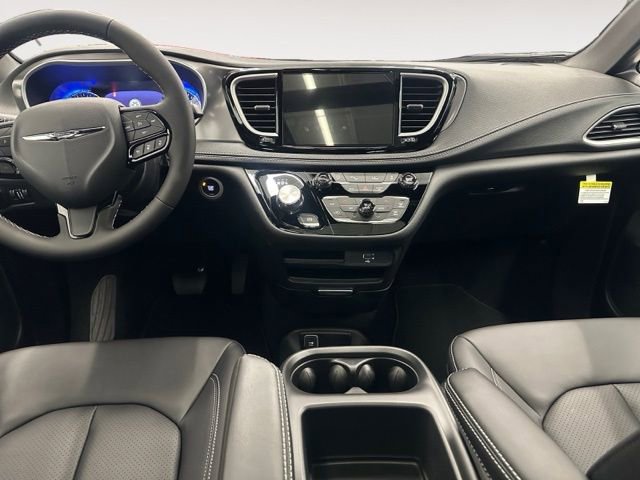 New 2026 Chrysler Pacifica Select w/ S Appearance Package image 13
