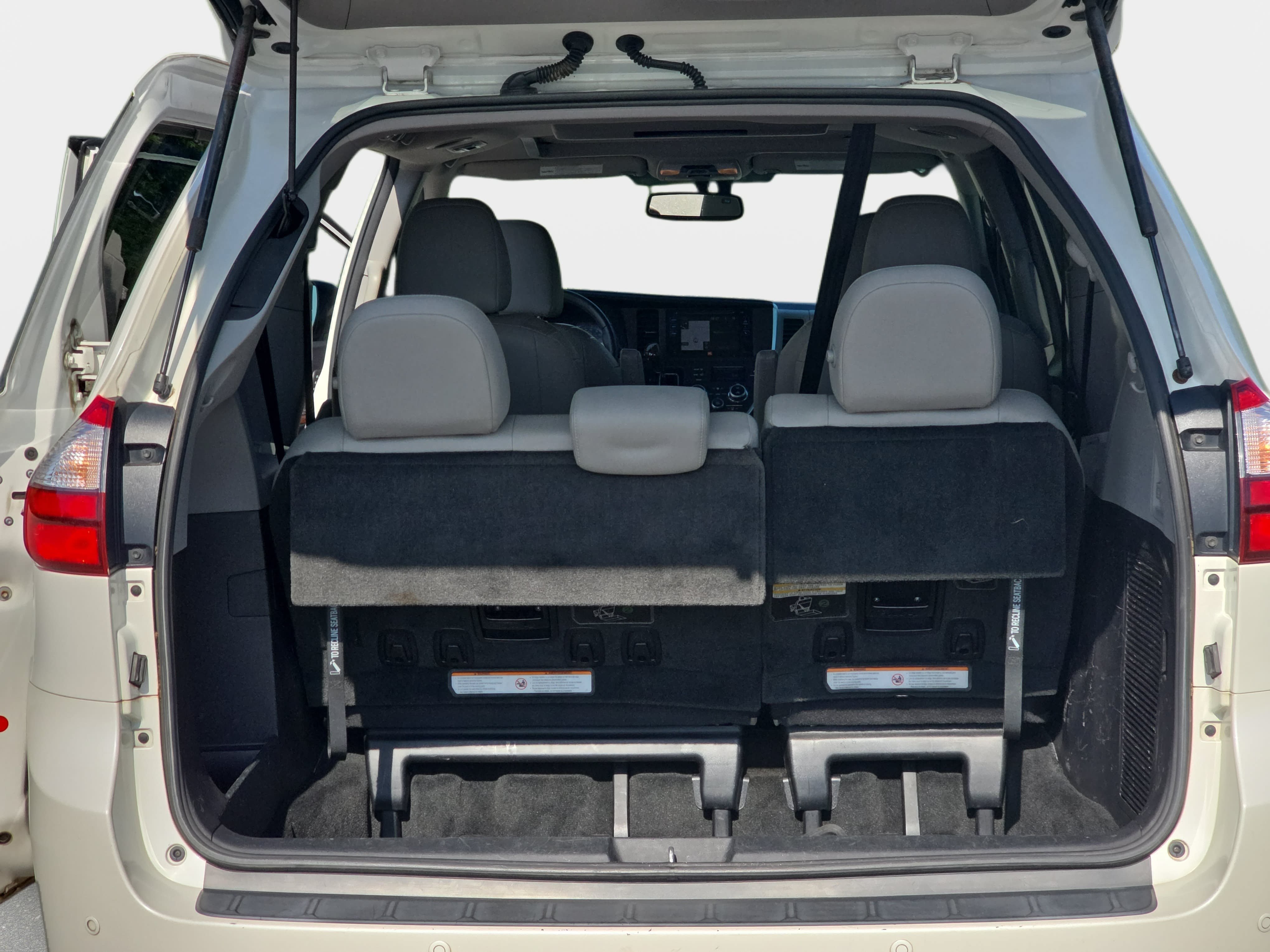 Used 2015 Toyota Sienna Limited Premium AWD/4WD image 13