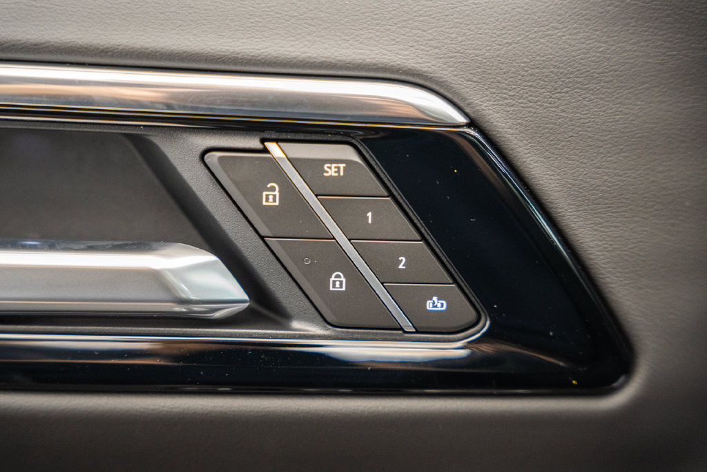 New 2026 Chevrolet Tahoe High Country AWD/4WD image 46