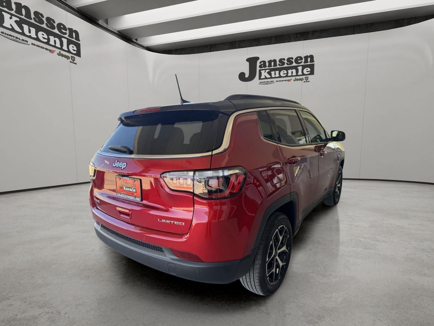 New 2026 Jeep Compass Limited AWD/4WD image 3