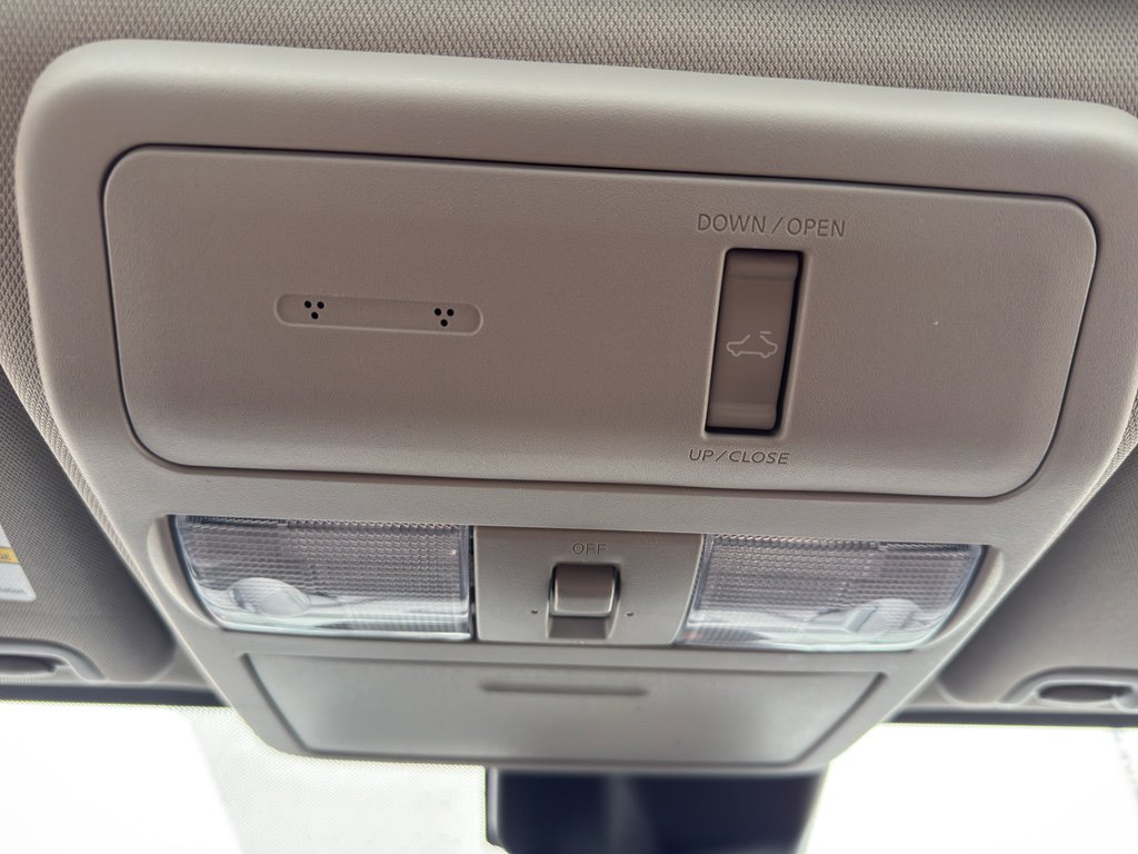 Certified 2023 Nissan Frontier SV w/ SV Premium Package image 24