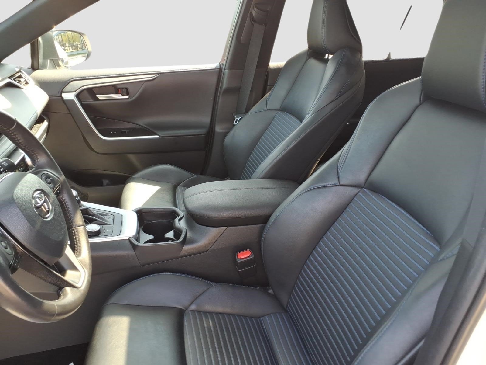 Used 2021 Toyota RAV4 XSE w/ Carpet Mat Package (TMS) AWD/4WD image 11