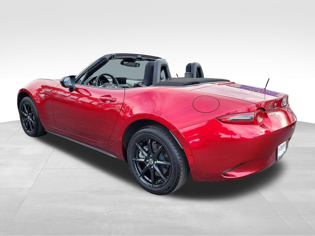 Used 2025 MAZDA MX-5 Miata Sport RWD image 8