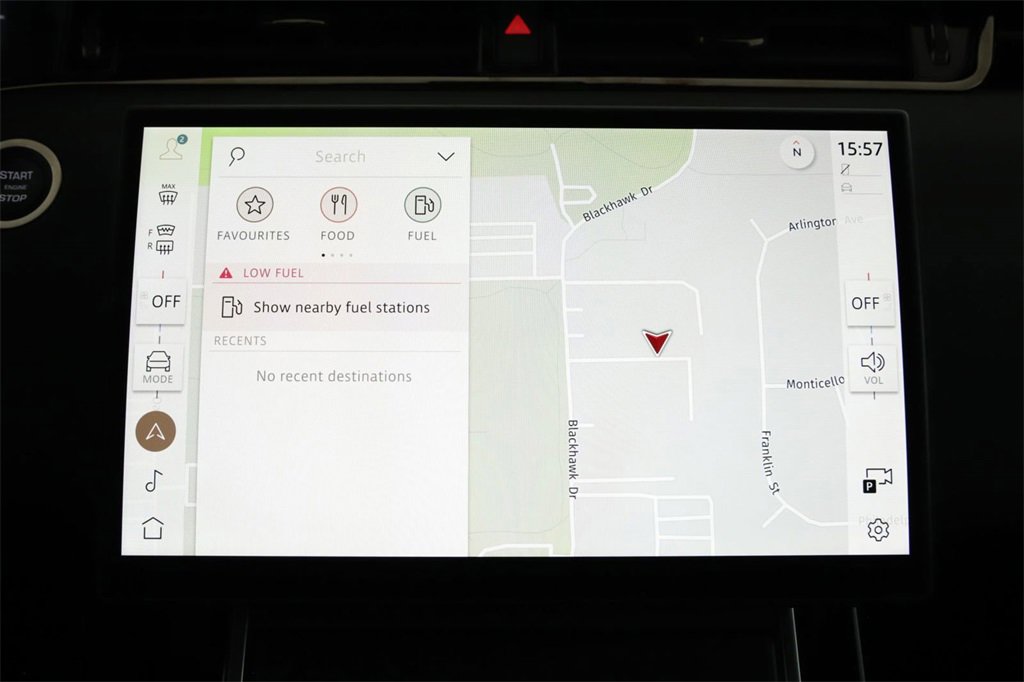 New 2024 Land Rover Range Rover Evoque Dynamic SE image 13