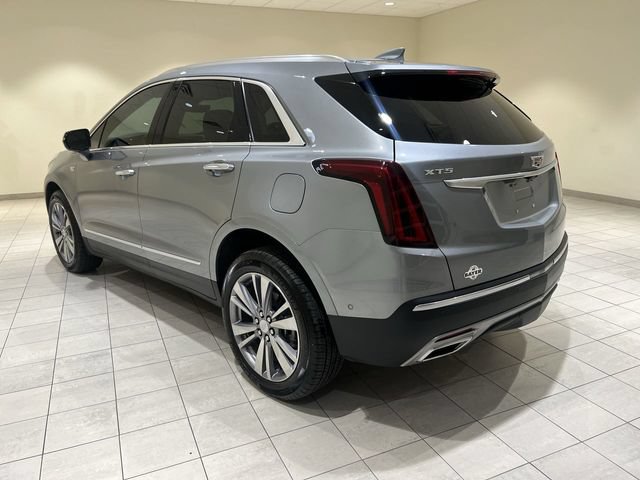 Used 2024 Cadillac XT5 Premium Luxury w/ Technology Package FWD image 3
