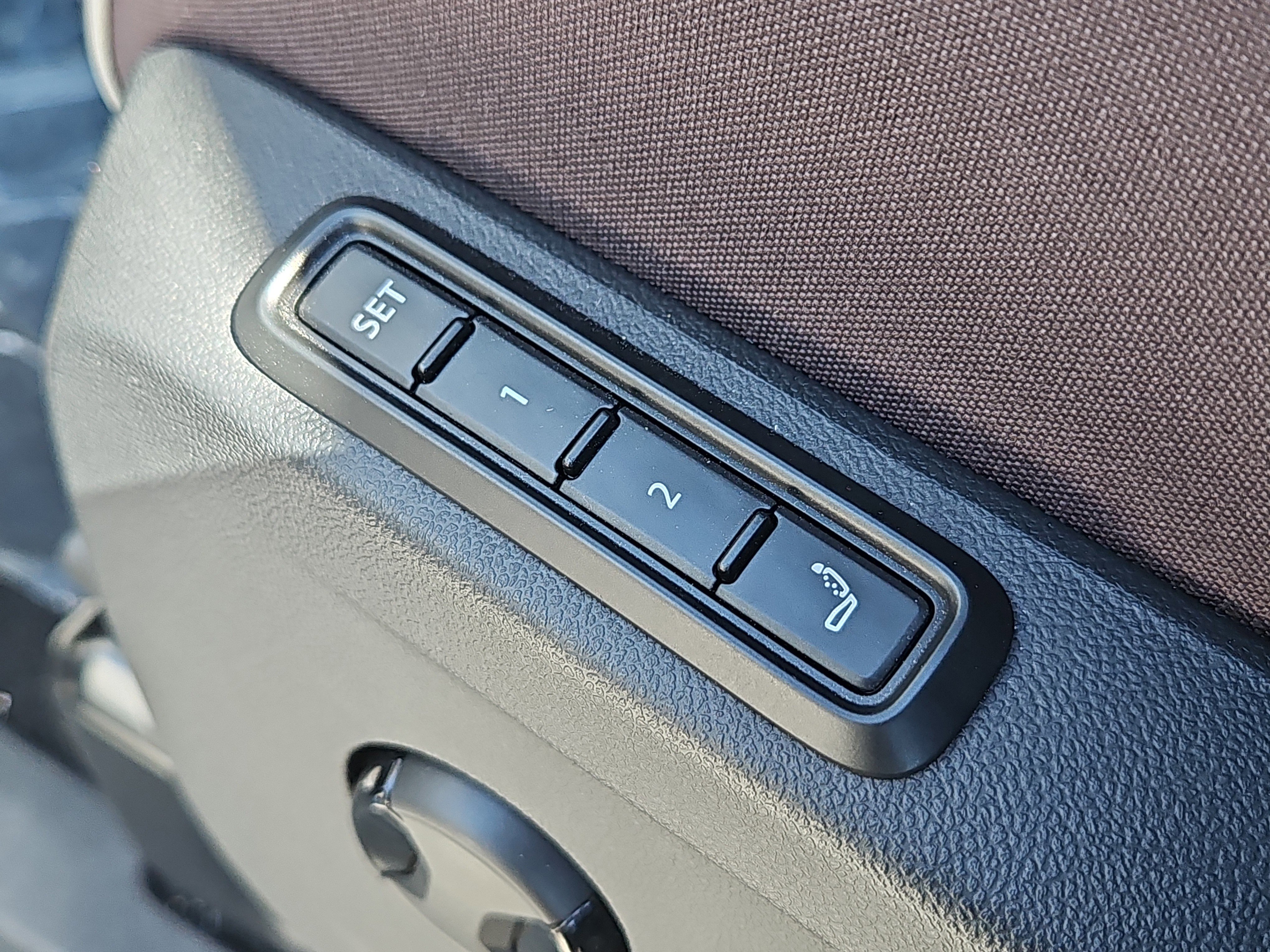 New 2025 Volkswagen ID. Buzz Pro S image 12