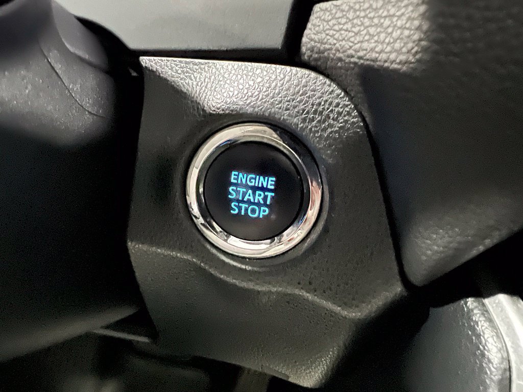 Certified 2019 Toyota RAV4 XLE w/ Convenience Package AWD/4WD image 25