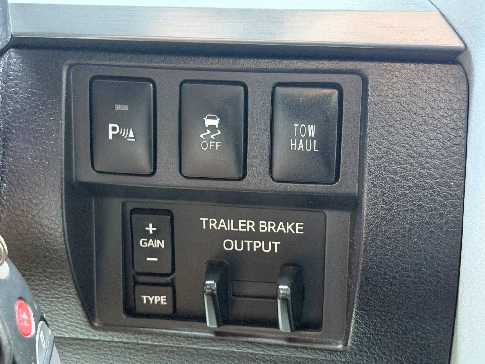 Used 2016 Toyota Tundra Platinum AWD/4WD image 30
