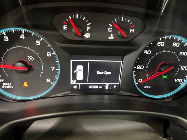 Used 2018 Chevrolet Equinox LS image 2