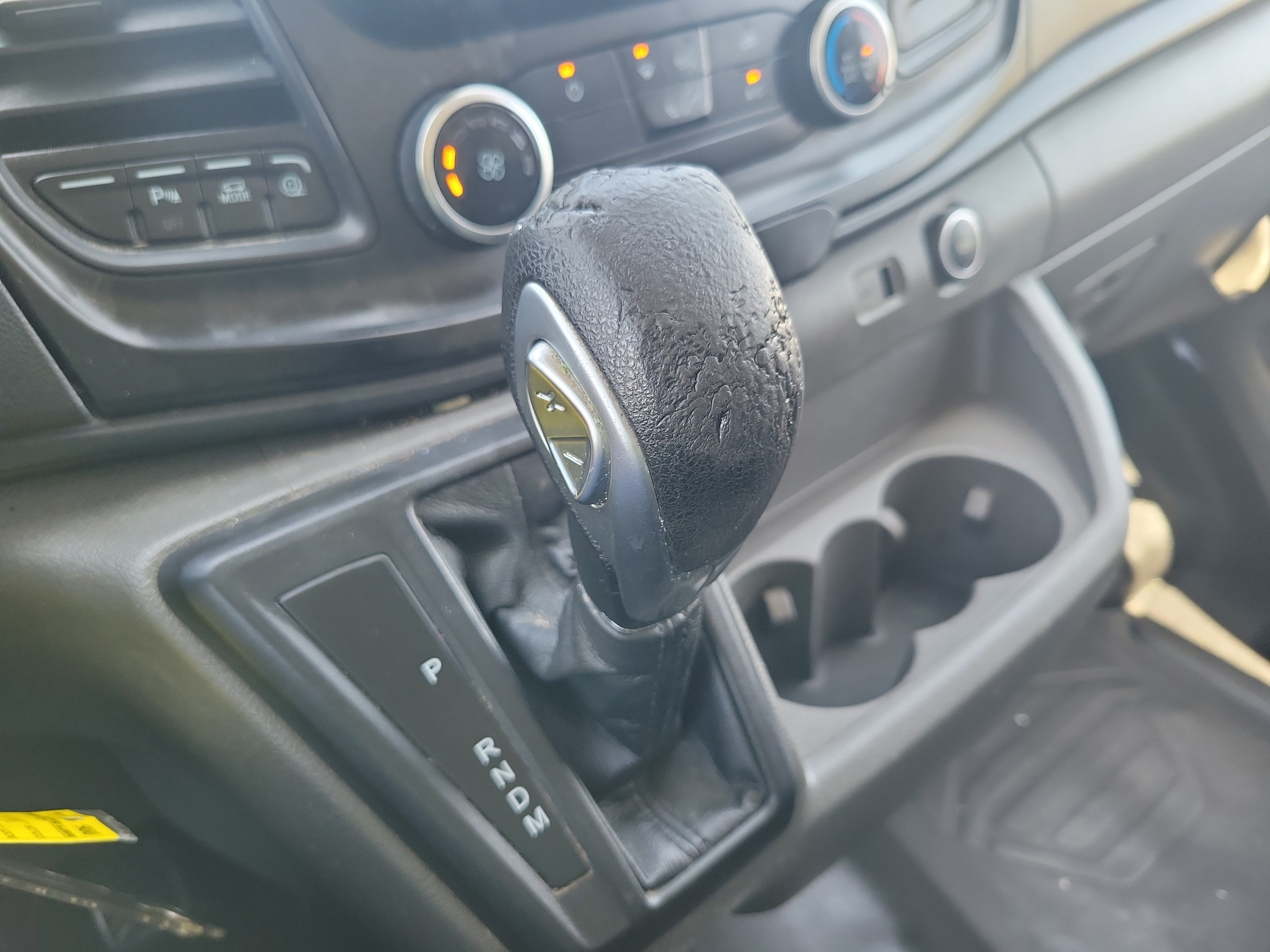 Used 2020 Ford Transit 250 Low Roof RWD image 18