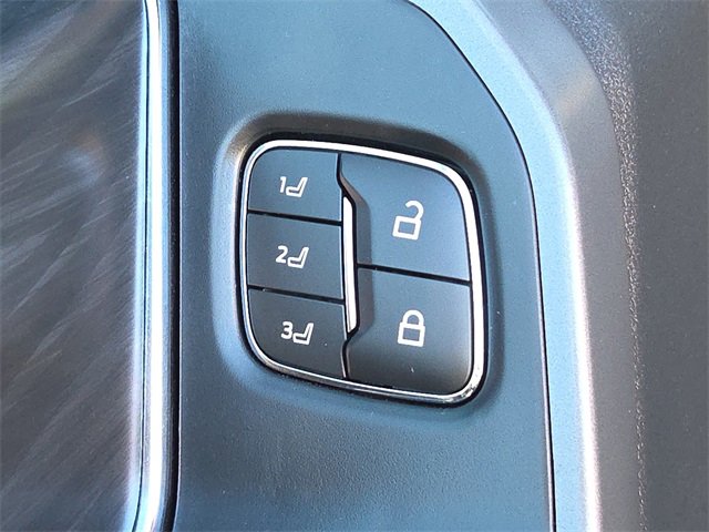 Certified 2025 Ford F150 Lariat w/ Equipment Group 501A Mid image 20