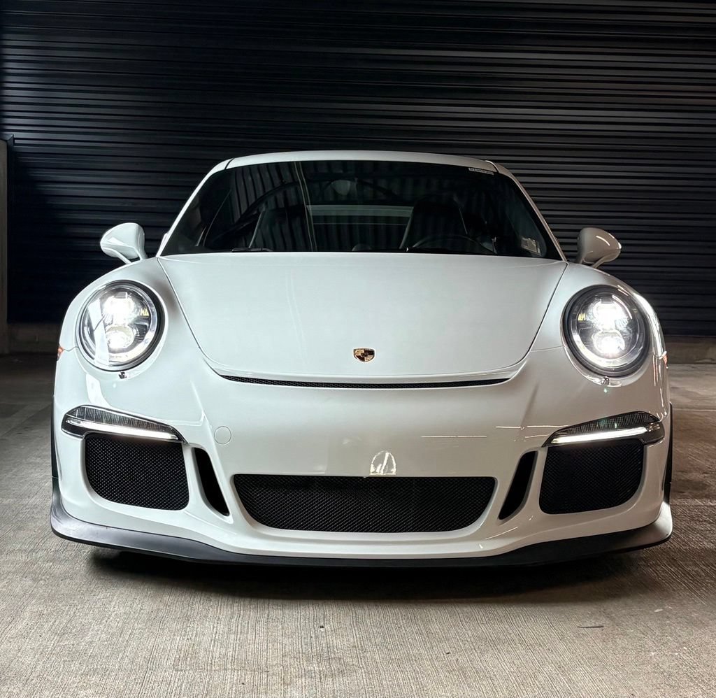 Used 2015 Porsche 911 GT3 RWD image 6
