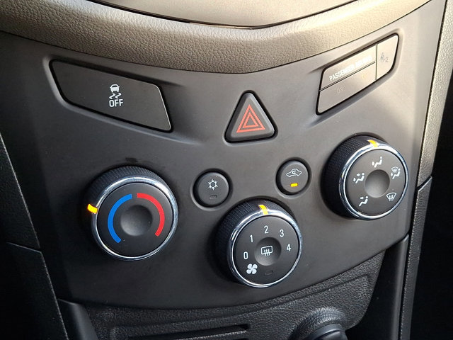 Used 2015 Chevrolet Trax LS image 15