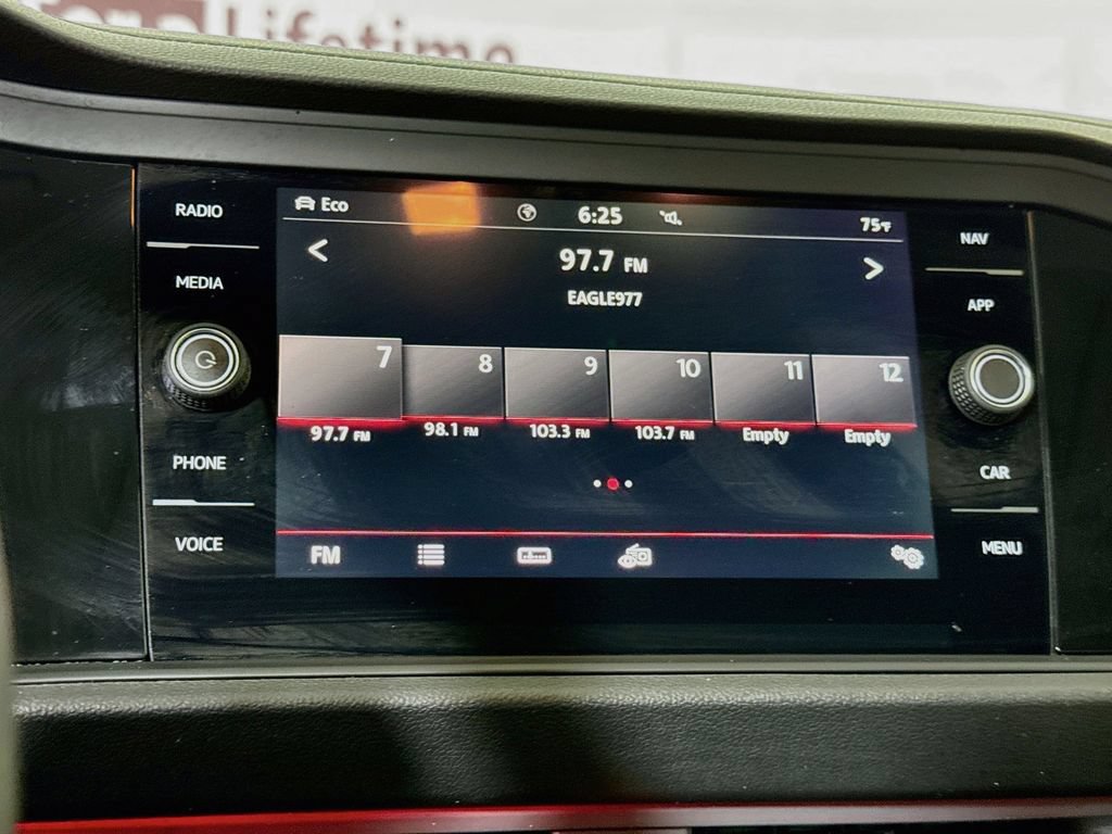 Used 2020 Volkswagen Jetta SEL Premium FWD image 6