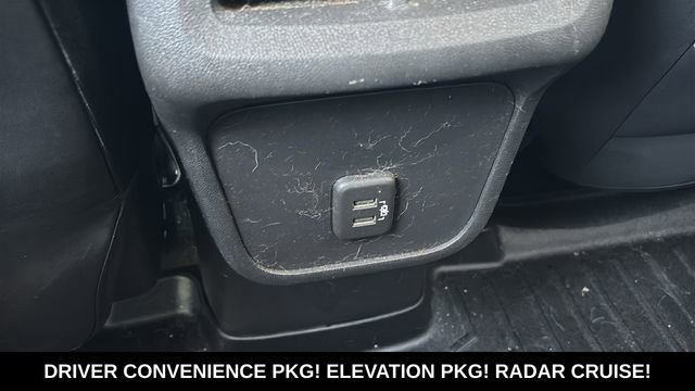 Used 2021 GMC Terrain SLE w/ Driver Convenience Package image 8