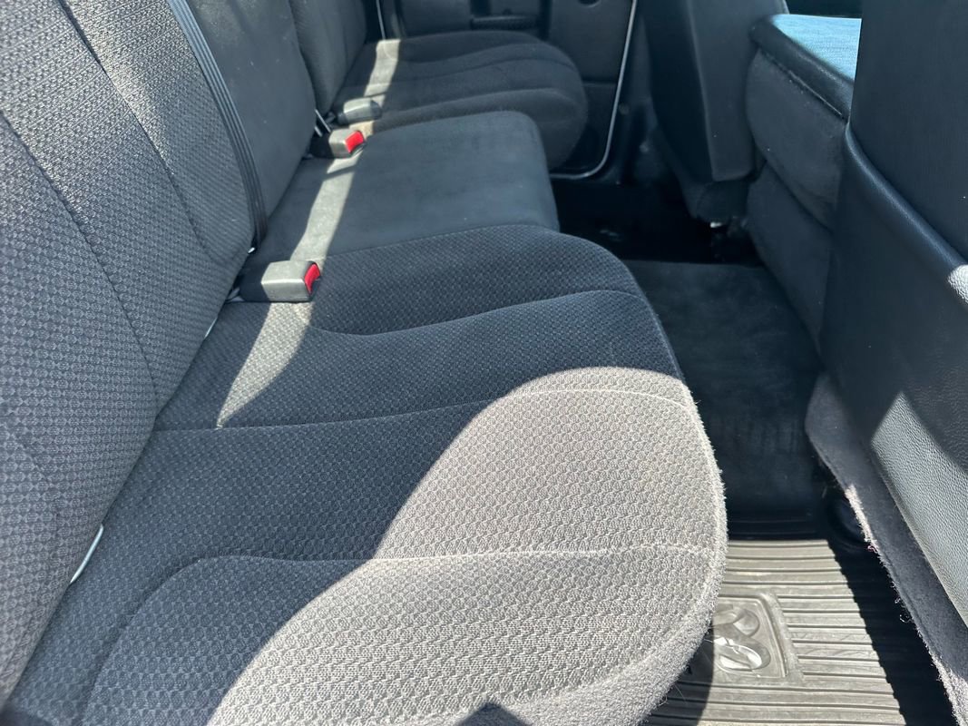 Used 2003 Dodge Ram 2500 Truck SLT image 24