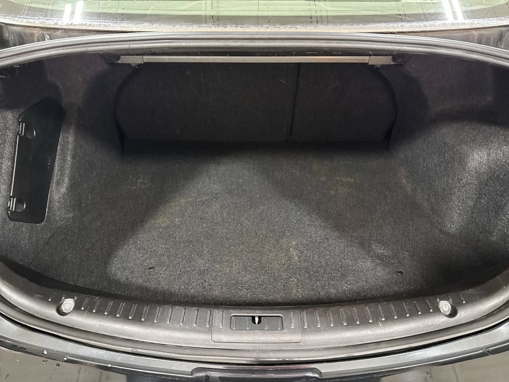 Used 2013 MAZDA MAZDA3 i Sport FWD image 22