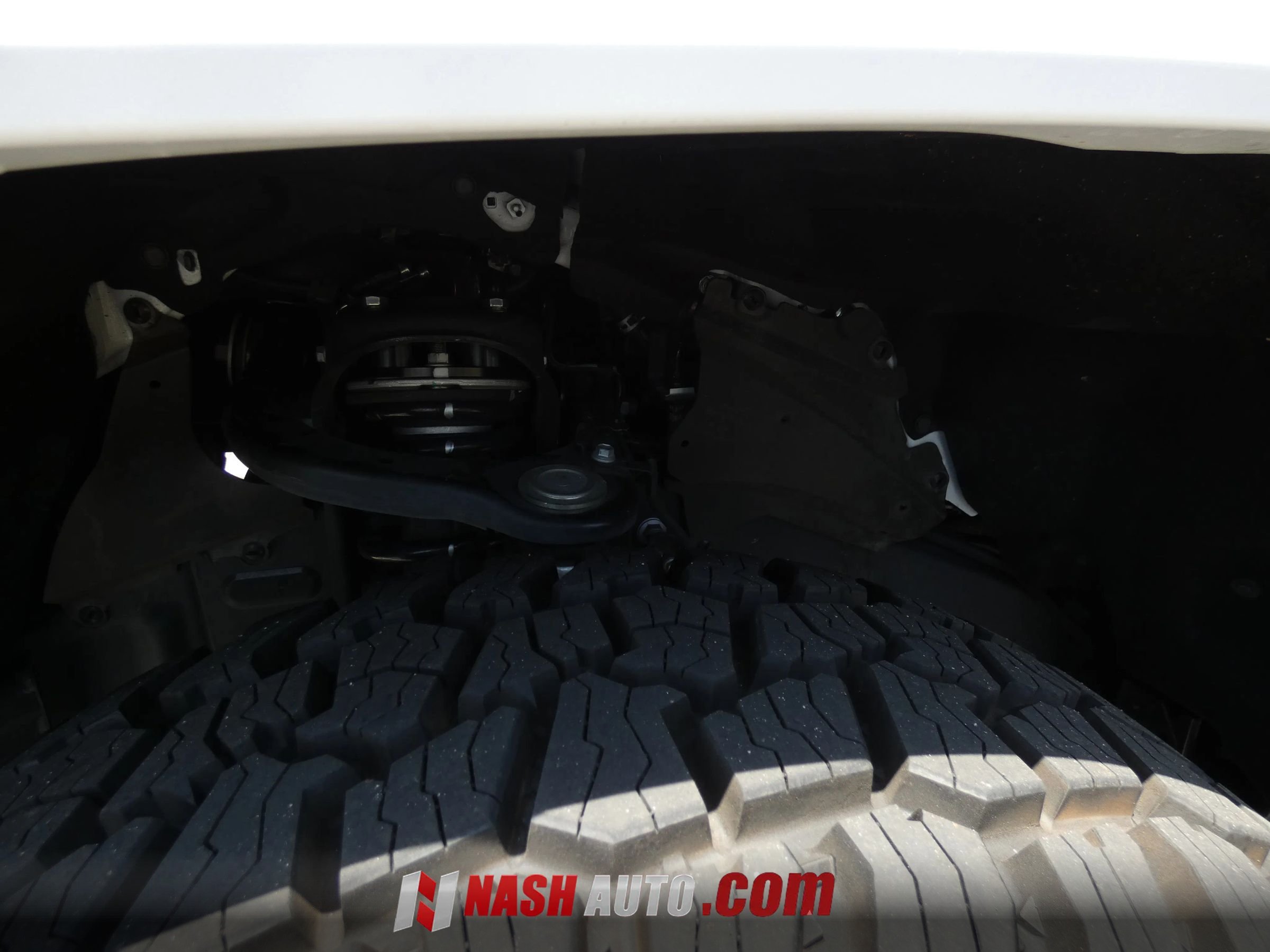 Used 2025 Toyota Tacoma TRD Sport AWD/4WD image 26