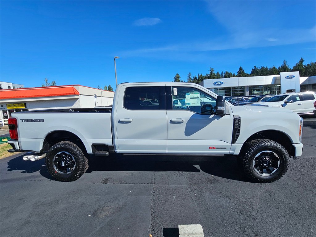 New 2026 Ford F250 Lariat image 8