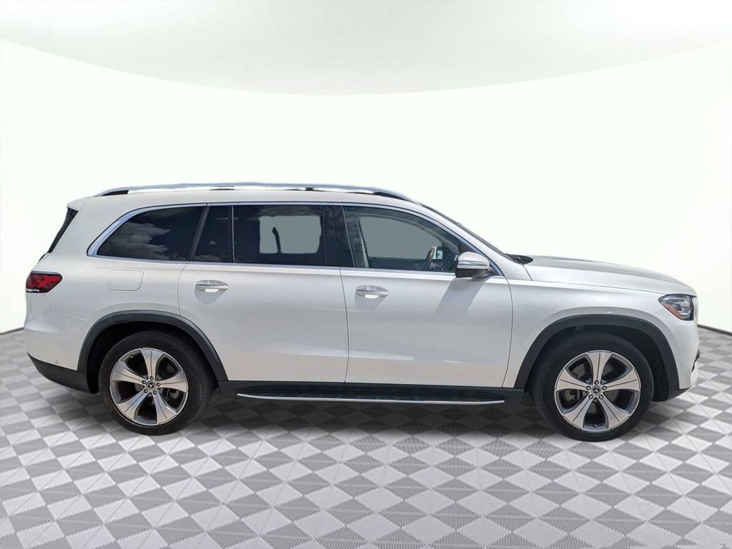 Used 2020 Mercedes-Benz GLS 450 4MATIC image 2