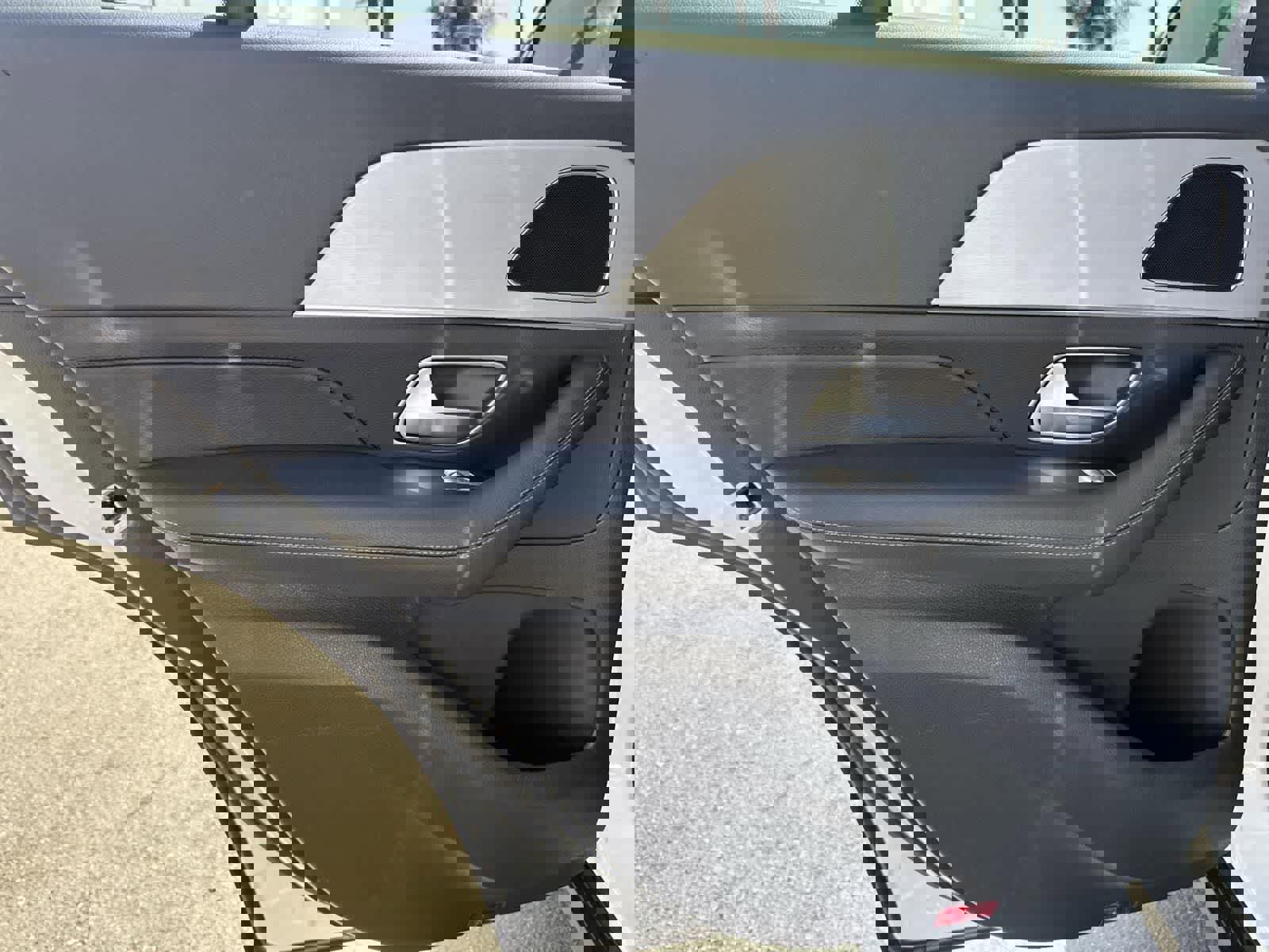 Used 2024 Mercedes-Benz GLE 350 4MATIC image 27