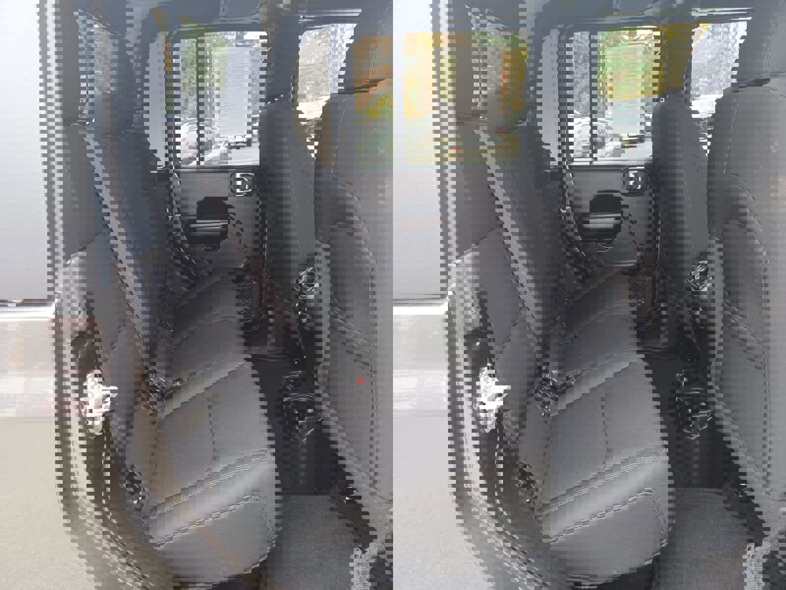 Used 2021 Jeep Gladiator Sport image 14