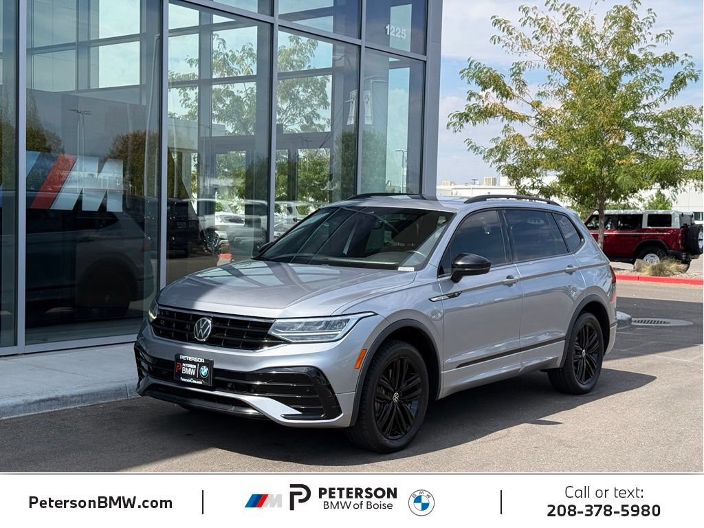 Used 2022 Volkswagen Tiguan SE R-Line