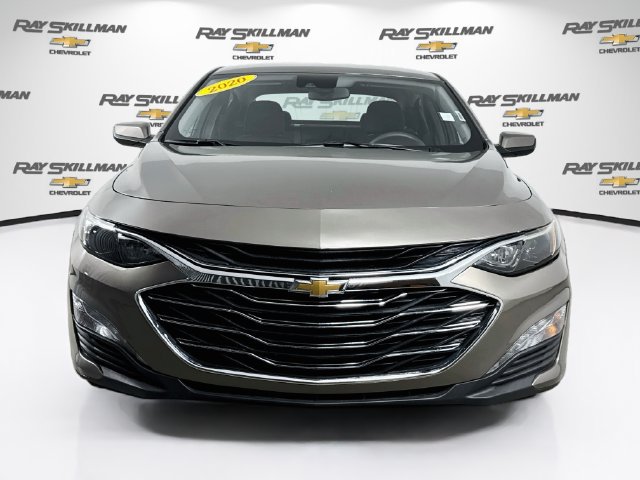 Used 2020 Chevrolet Malibu LT FWD image 2