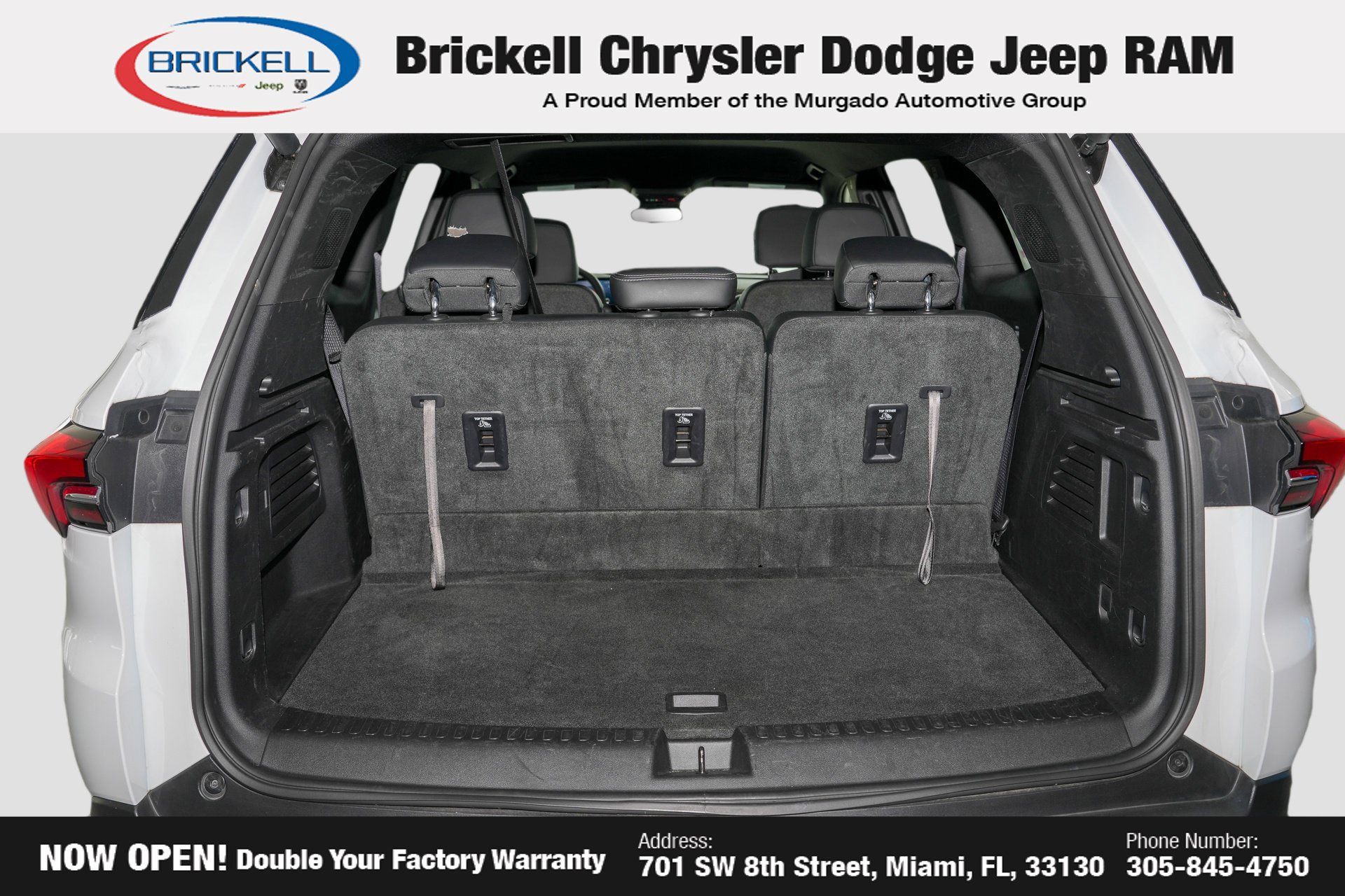 Used 2025 Buick Enclave Preferred FWD image 9