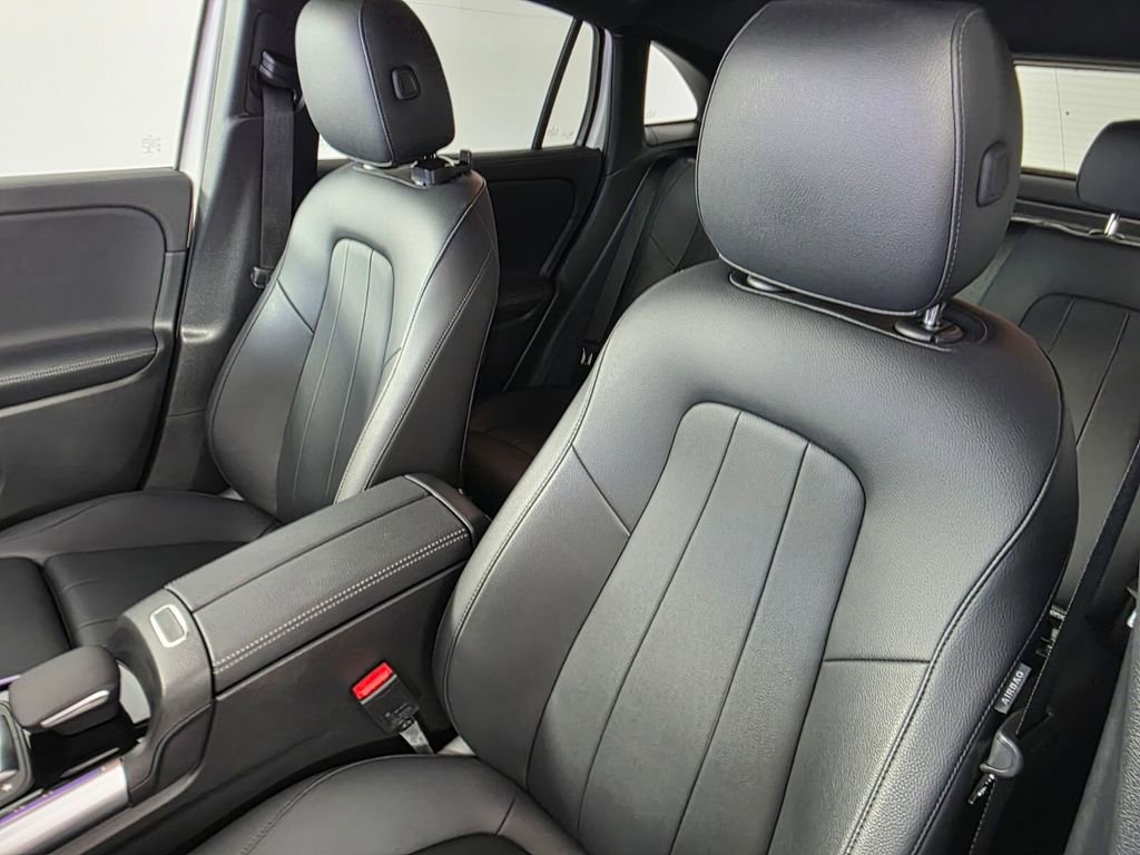 Certified 2022 Mercedes-Benz GLA 250 image 10