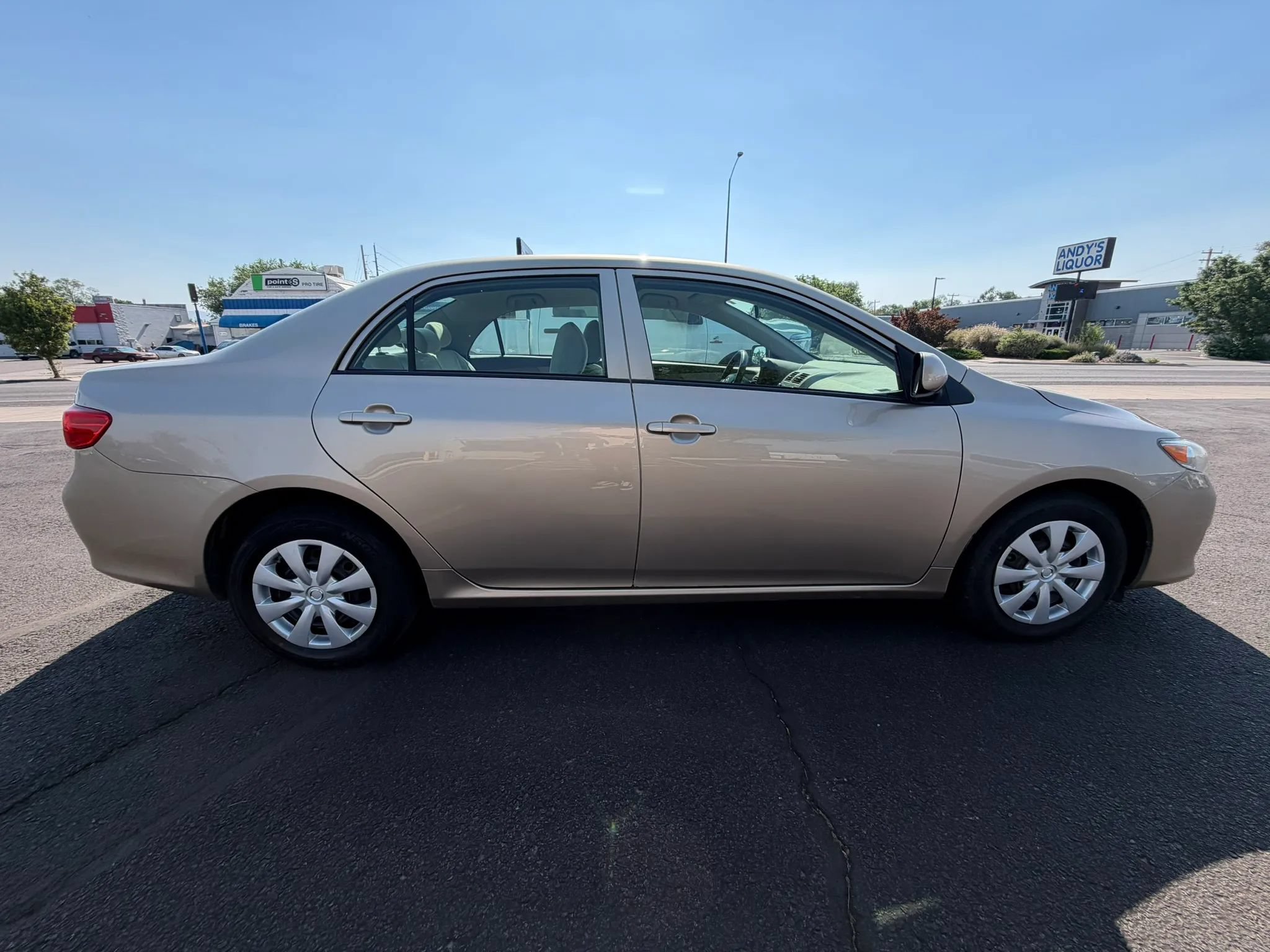 Used 2010 Toyota Corolla S FWD image 5