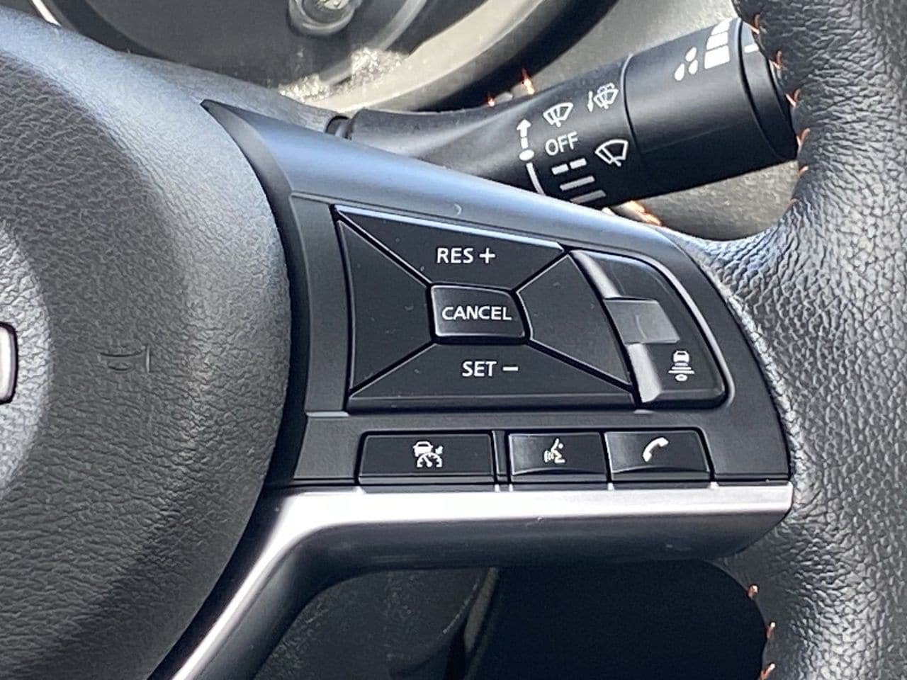 Certified 2025 Nissan Versa SR w/ Trunk Package FWD image 26
