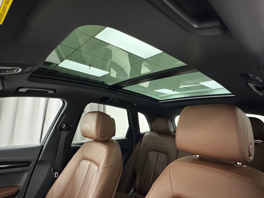 Used 2019 Audi Q5 2.0T Premium Plus w/ Premium Plus Package image 27