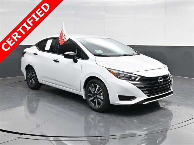Used 2025 Nissan Versa S w/ S Plus Package image 1