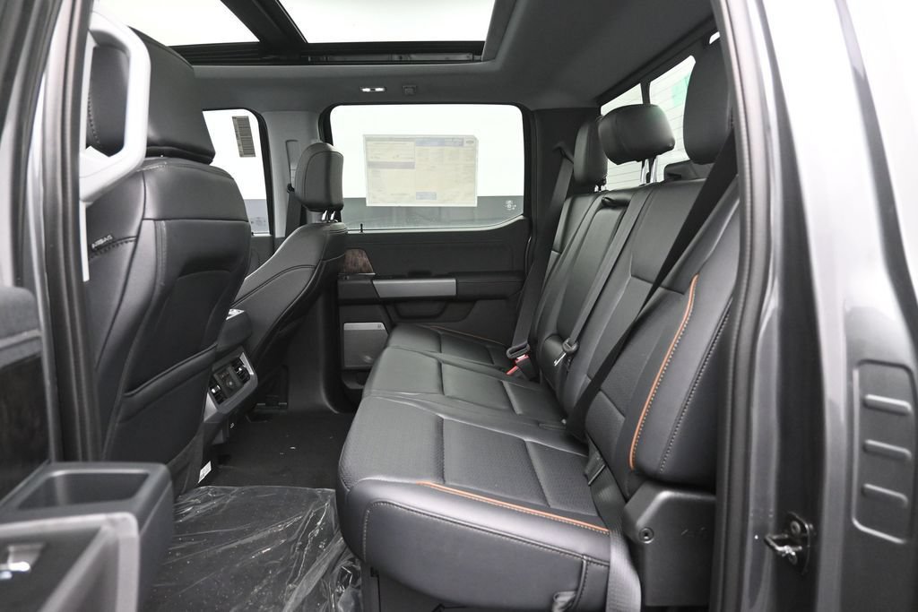 New 2026 Ford F250 Lariat w/ Chrome Package AWD/4WD image 26
