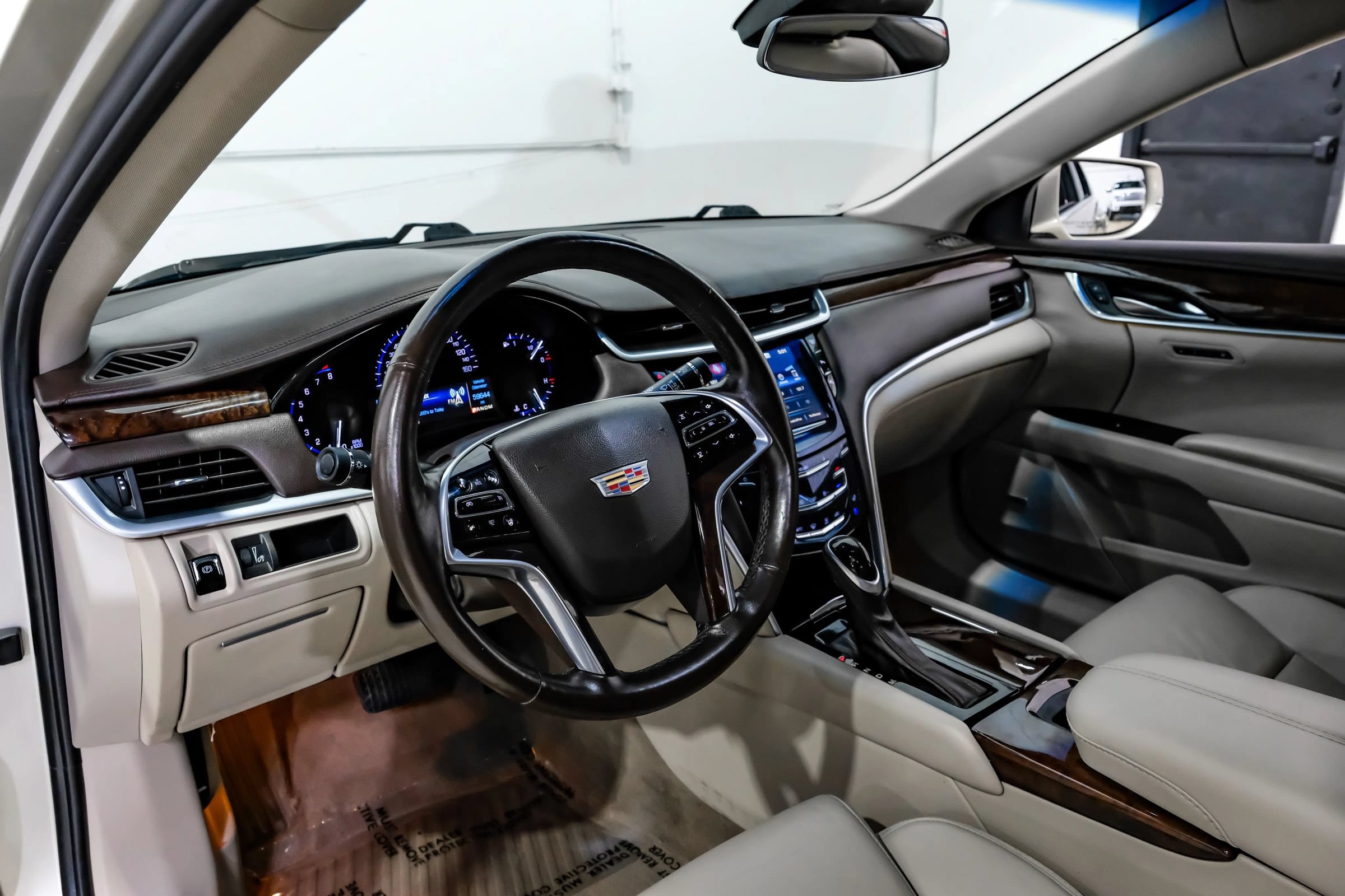 Used 2016 Cadillac XTS Luxury w/ Driver Awareness Package FWD image 21