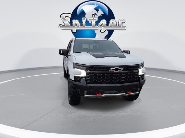 Certified 2023 Chevrolet Silverado 1500 ZR2 w/ Technology Package image 3