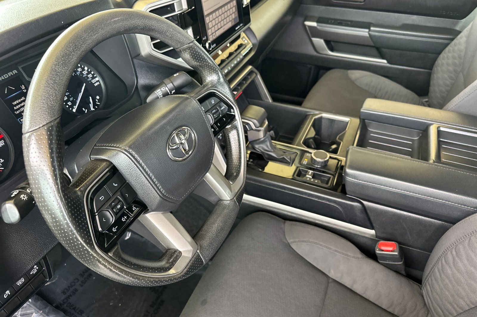 Used 2023 Toyota Tundra SR5 w/ SR5 Convenience Package AWD/4WD image 11