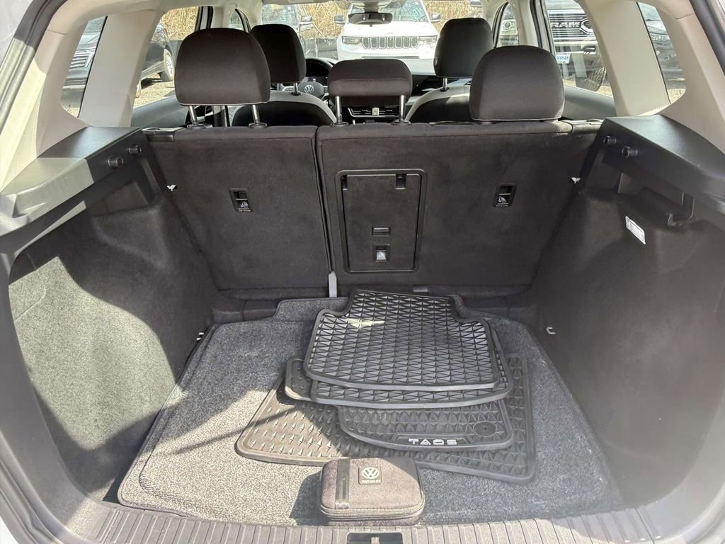 Used 2024 Volkswagen Taos S image 12